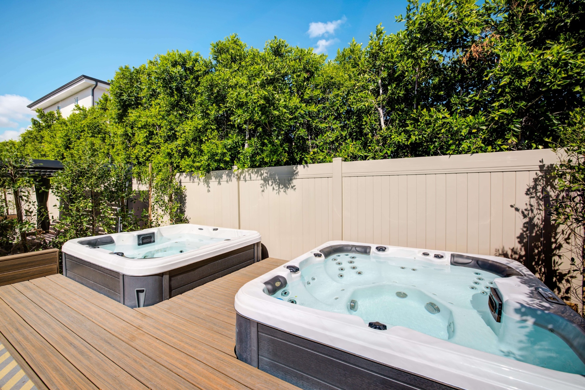 Outdoor Hot Tubs