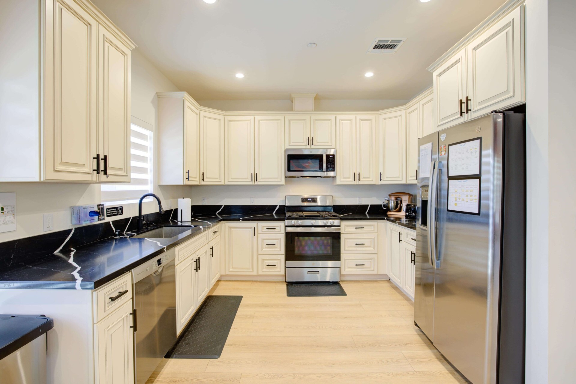 Chef-Ready Kitchen